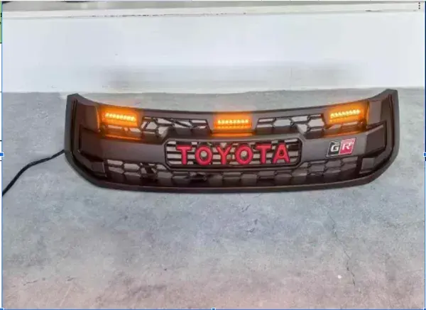 Grade Toyota Hilux 2016 a 2018 Modelo Revo com LED