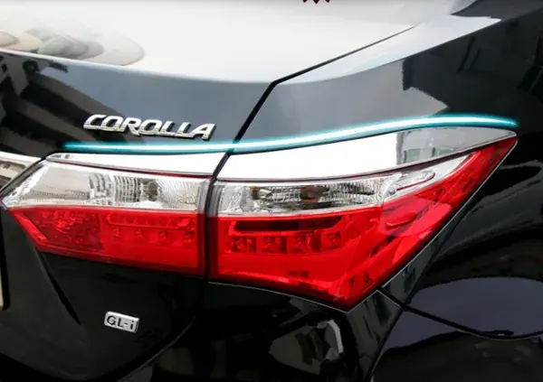 Aplique da Lanterna Toyota Corolla 2015 a 2016 Cromado